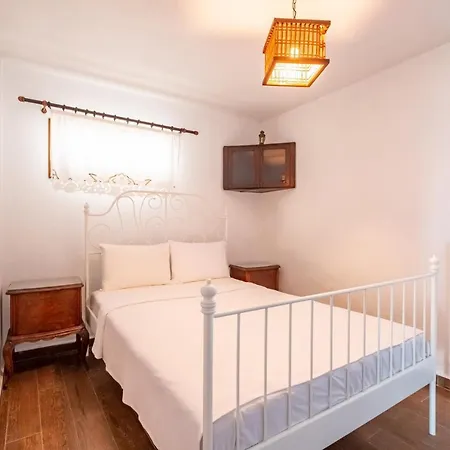 Impressive House Near Paradise Bay In Bodrum Apartmán