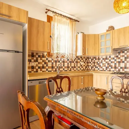 Impressive House Near Paradise Bay In Bodrum Апартаменты Гёльтюрбюку